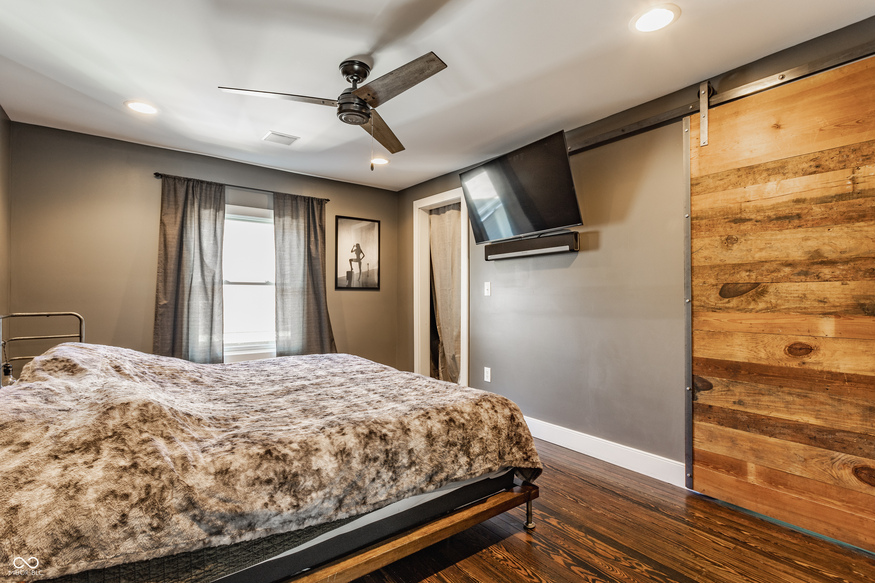 4611 Carrollton Avenue Indianapolis, IN 46205 - Photo 20 of 38