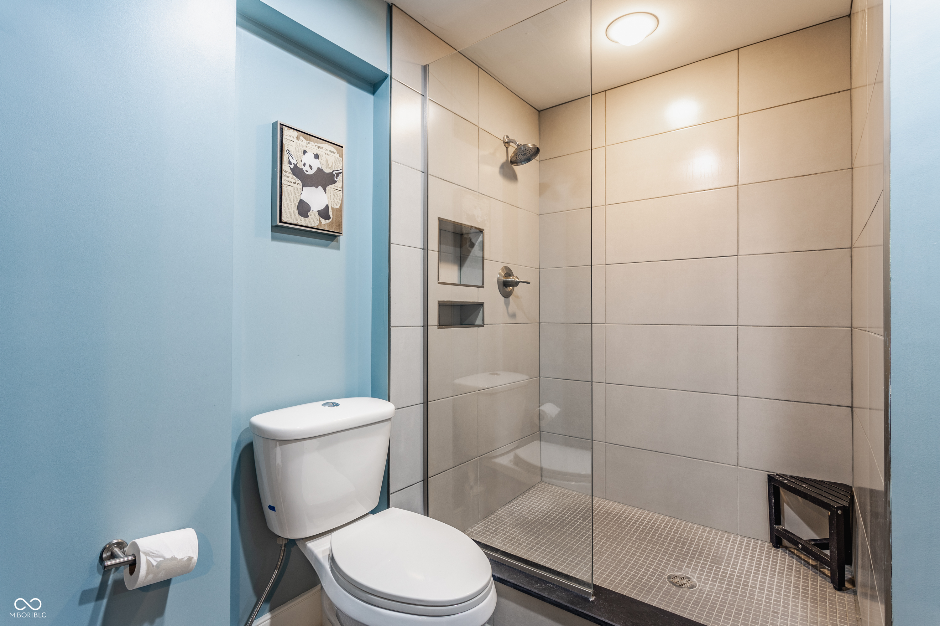 4611 Carrollton Avenue Indianapolis, IN 46205 - Photo 29 of 38