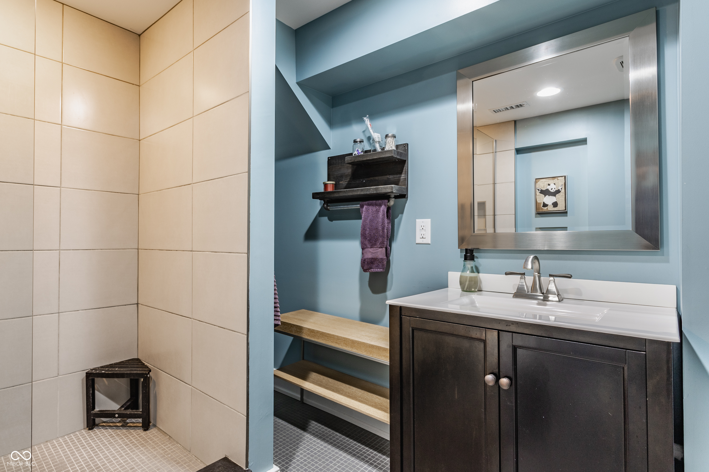 4611 Carrollton Avenue Indianapolis, IN 46205 - Photo 30 of 38