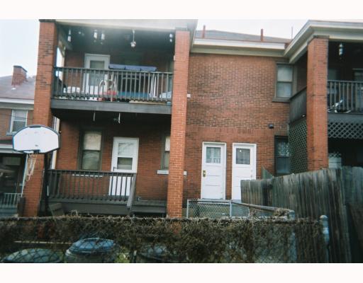 912 Broadway Avenue McKees Rocks, PA 15136 - Photo 4 of 10 Exterior Back.