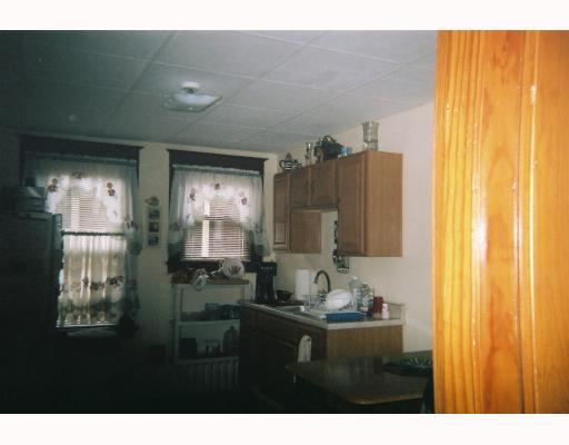 912 Broadway Avenue McKees Rocks, PA 15136 - Photo 10 of 10 Kitchen.