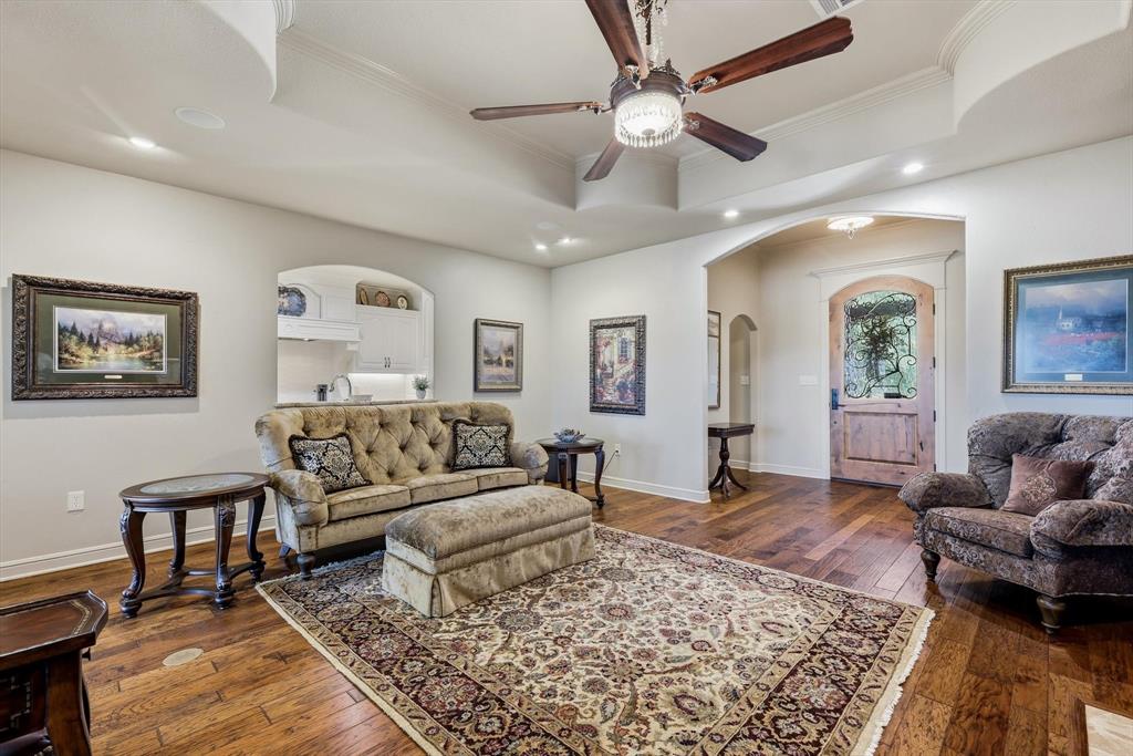 9229 Hub Clark Road Pilot Point, TX 76258 - Photo 6 of 35 Gallery Image 6