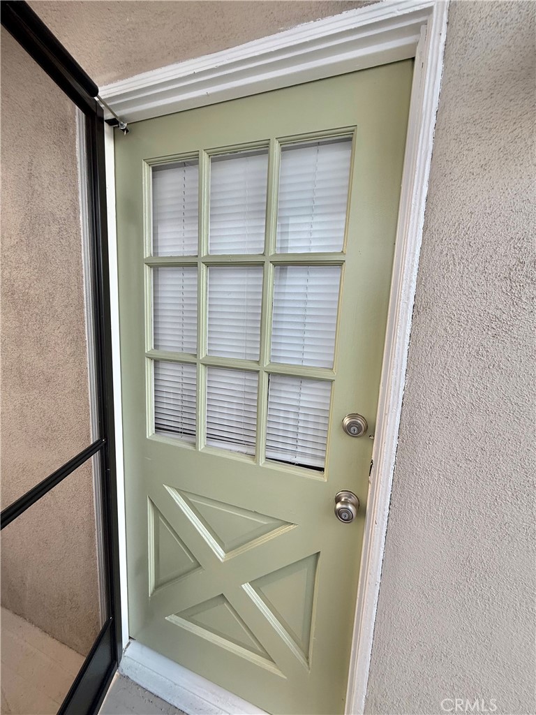 24 10th Court Hermosa Beach, CA 90254 - Photo 23 of 31 a view of front door