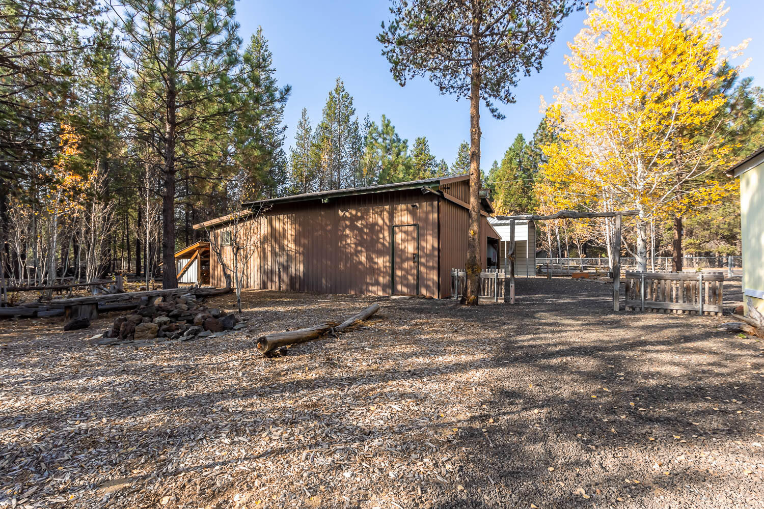 15925 Green Forest Road La Pine, OR 97739 - Photo 3 of 30 15925-Green-Forest-Rd-10-18-2022-8