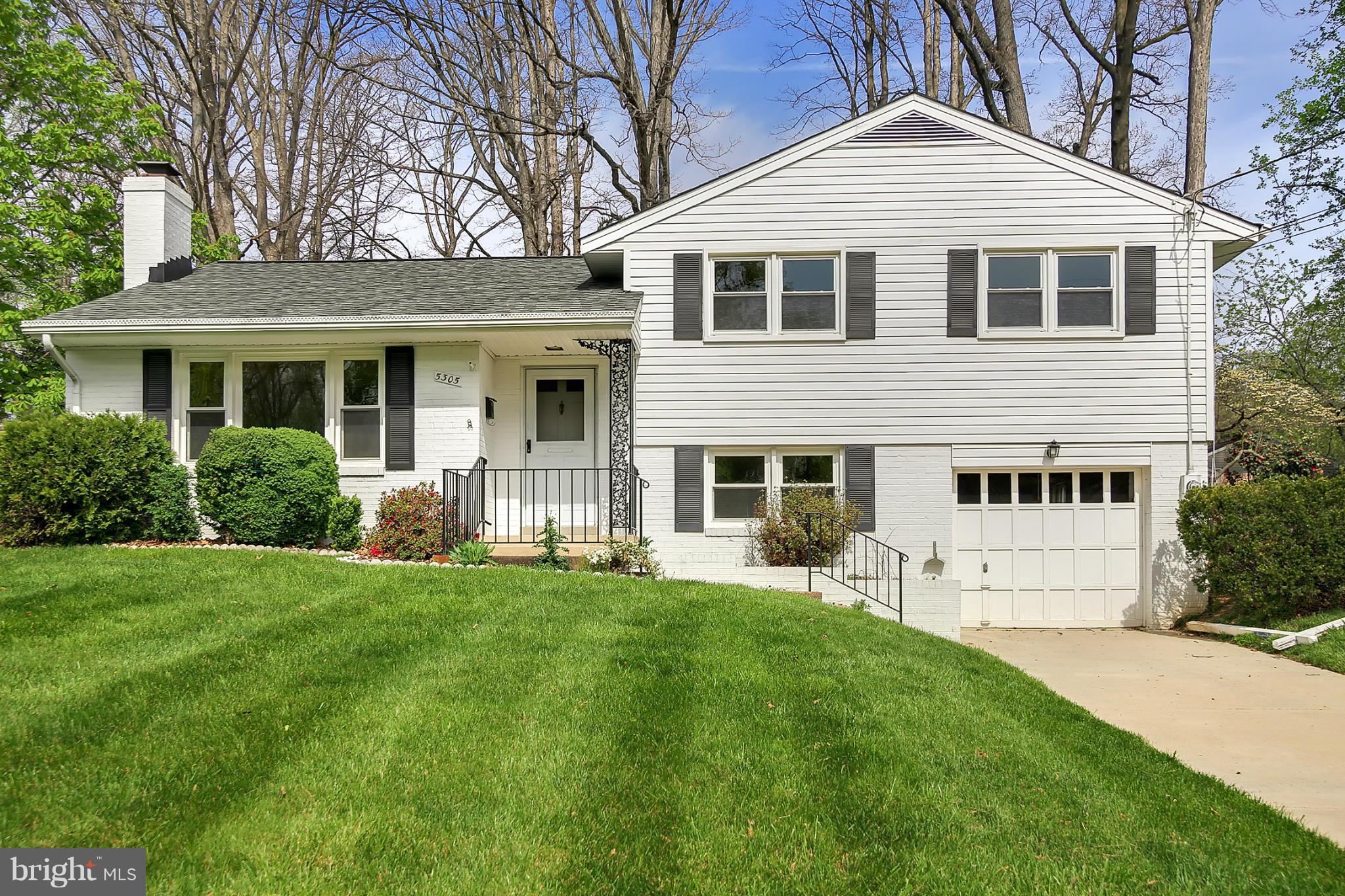 5305 Ravensworth Road Springfield, VA 22151 - Photo 1 of 30 Exterior (Front)