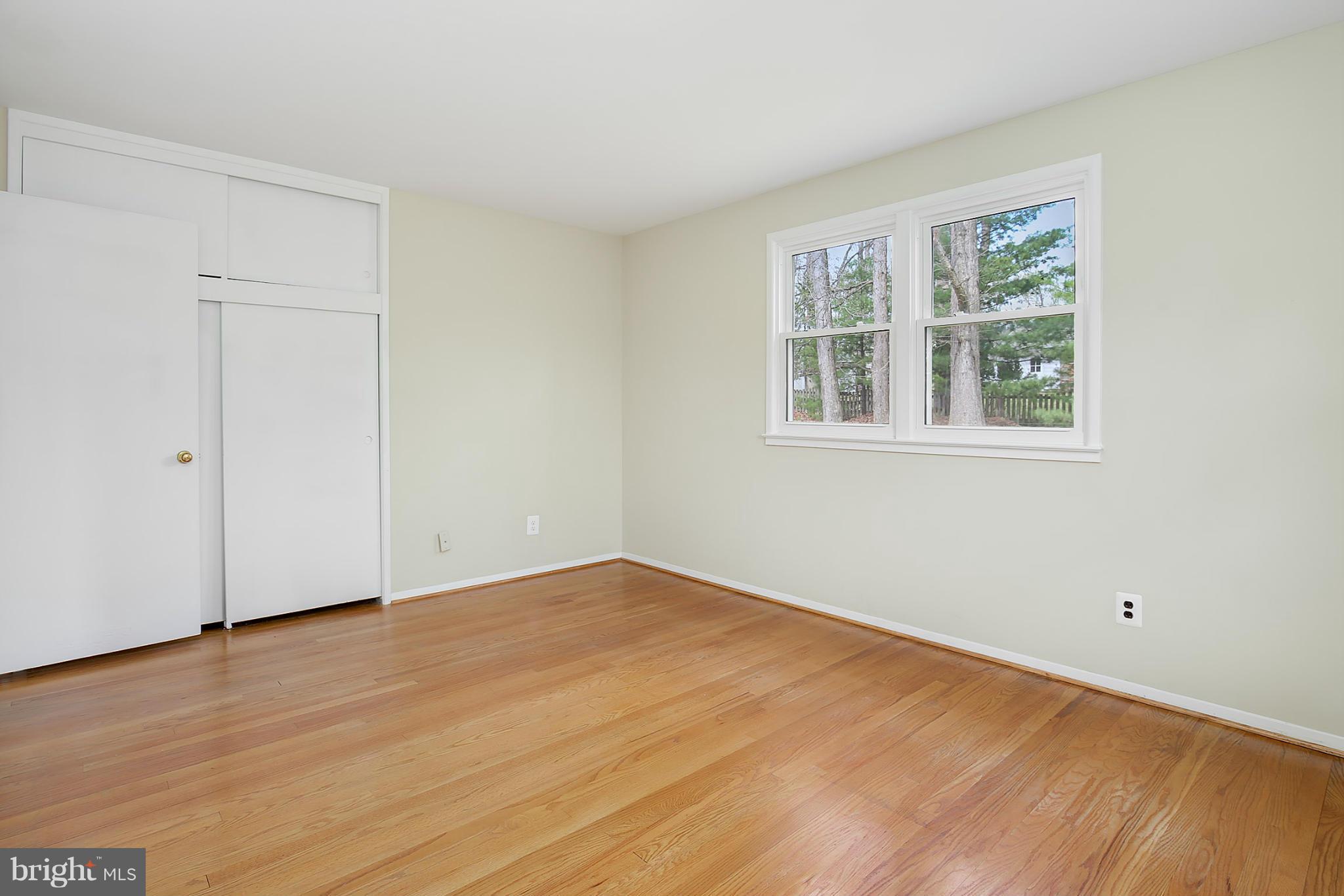 5305 Ravensworth Road Springfield, VA 22151 - Photo 26 of 30 Bedroom