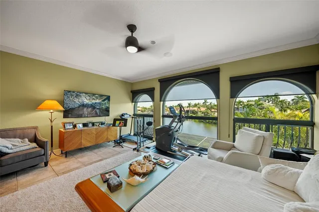 a view of a house with backyard and porch