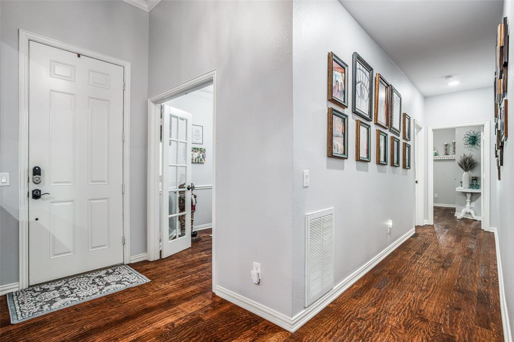 729 Scenic Ranch Circle Fairview, TX 75069 - Photo 3 of 26