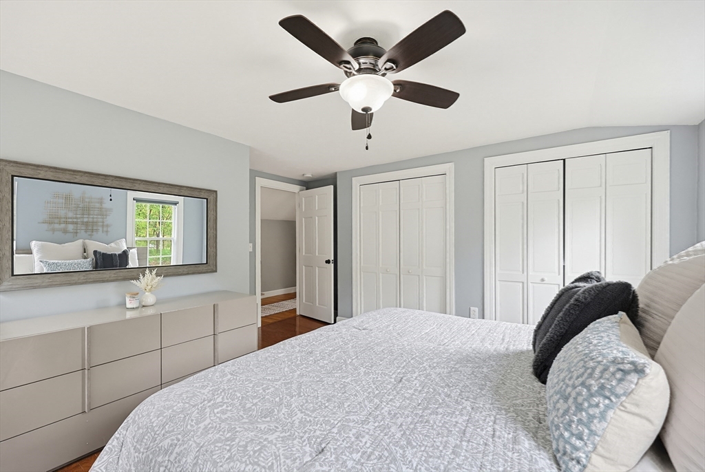 424 Dedham Street Wrentham, MA 02093 - Photo 26 of 40