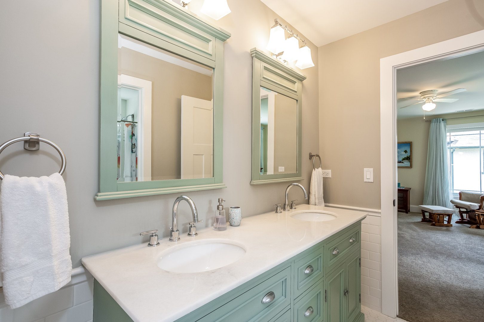 192 Riverside Road Riverside, IL 60546 - Photo 36 of 56 a bathroom with a sink double vanity and a mirror