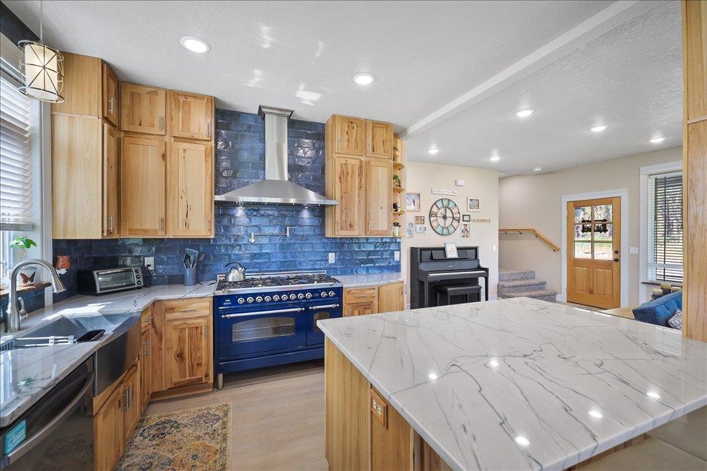 5710 East Greenbluff Road Colbert, WA 99005 - Photo 19 of 49