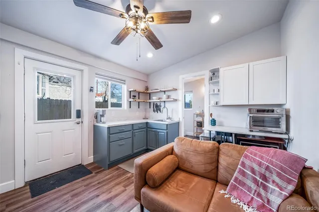 $1,995 | 3536 North Williams Street, Unit 1 5, Denver, CO 80205