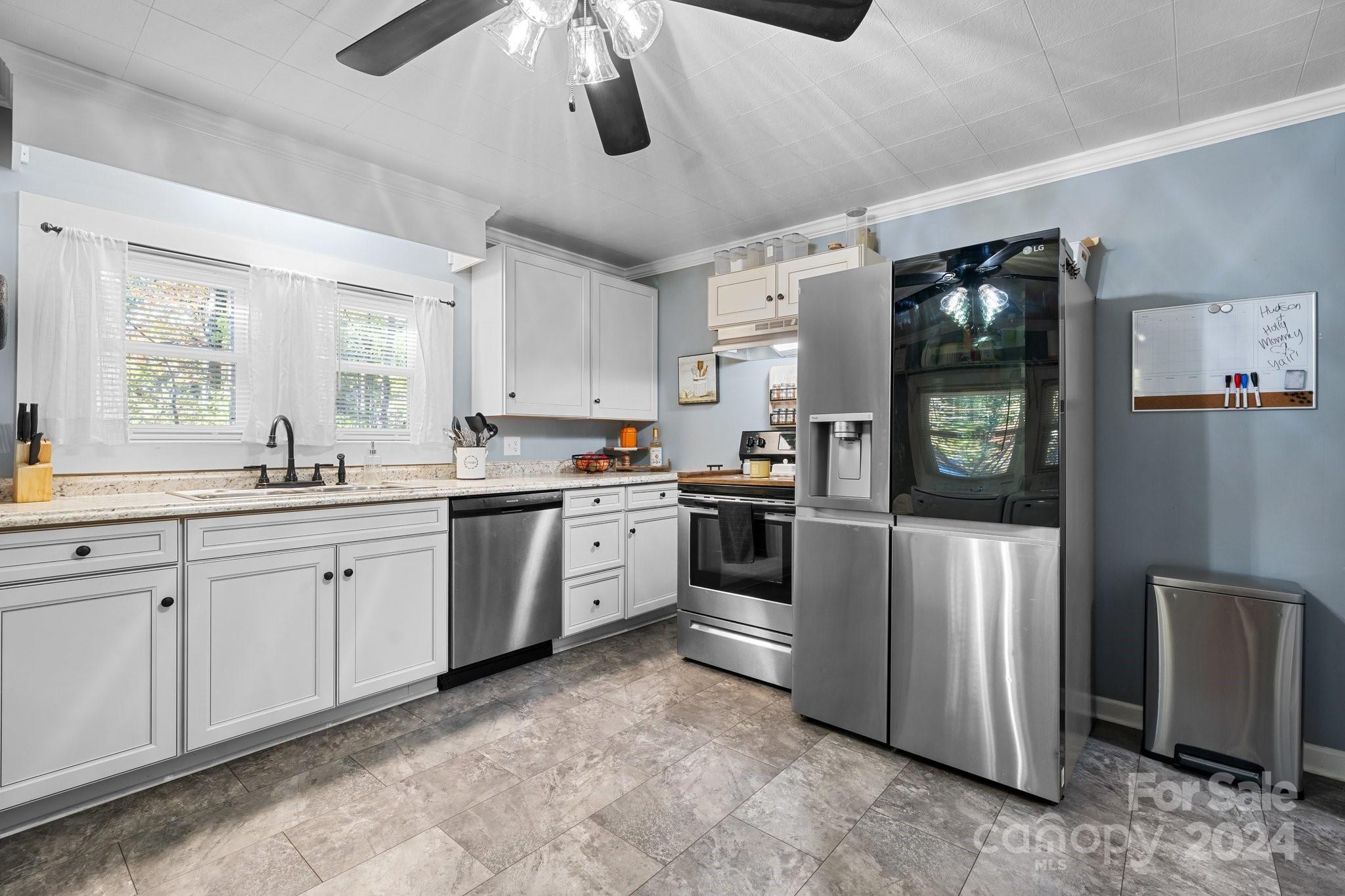 108 Powell Road Morganton, NC 28655 - Photo 21 of 36 Gallery Image 21