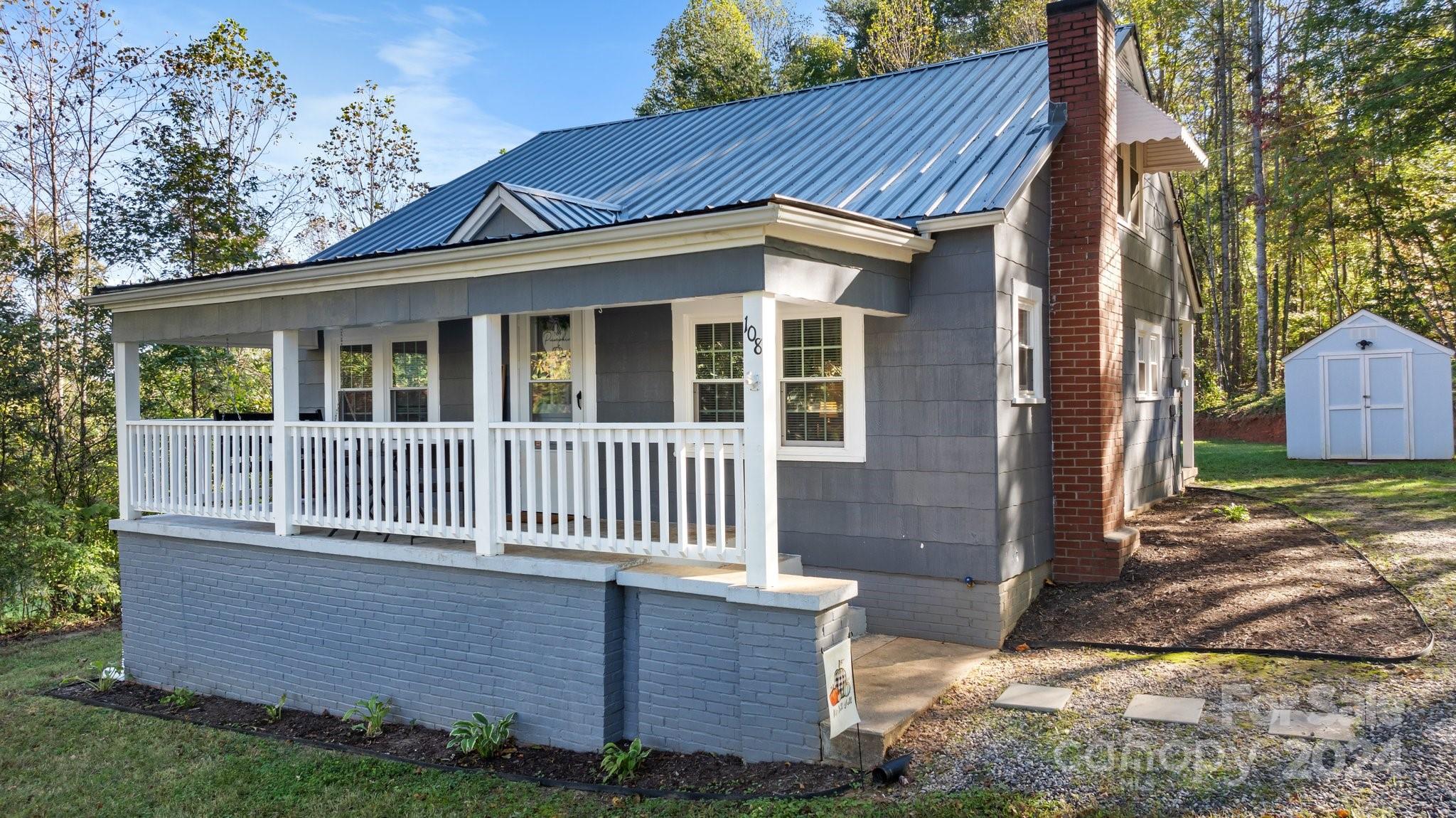 108 Powell Road Morganton, NC 28655 - Photo 3 of 36 Gallery Image 3
