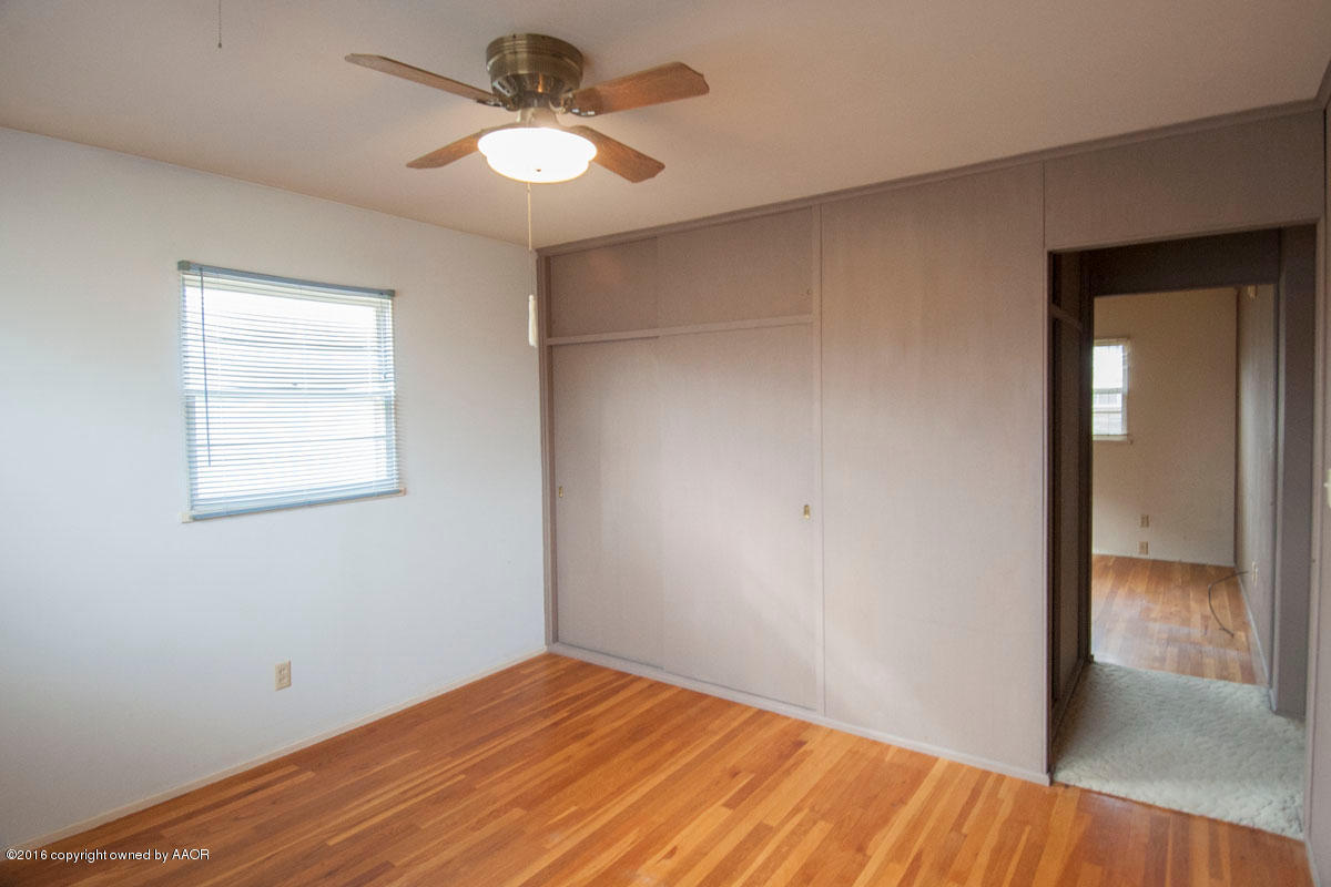5205 Parker Street Amarillo, TX 79110 - Photo 9 of 20 MASTER VIEW 2