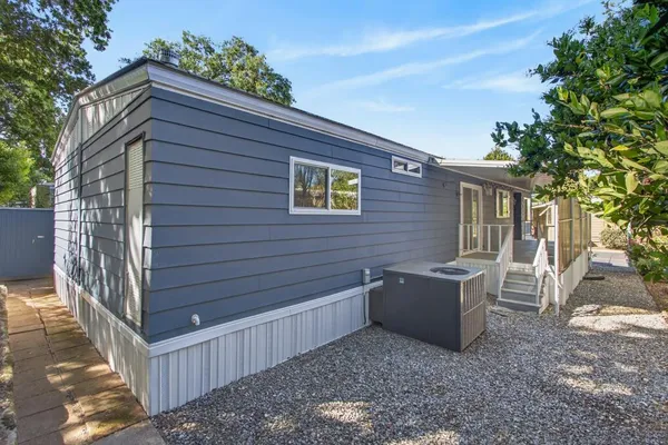 a view of a back yard from a backyard
