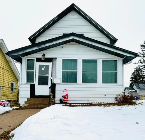 $244,900 | 1885 Ivy Avenue East, St. Paul, MN 55119