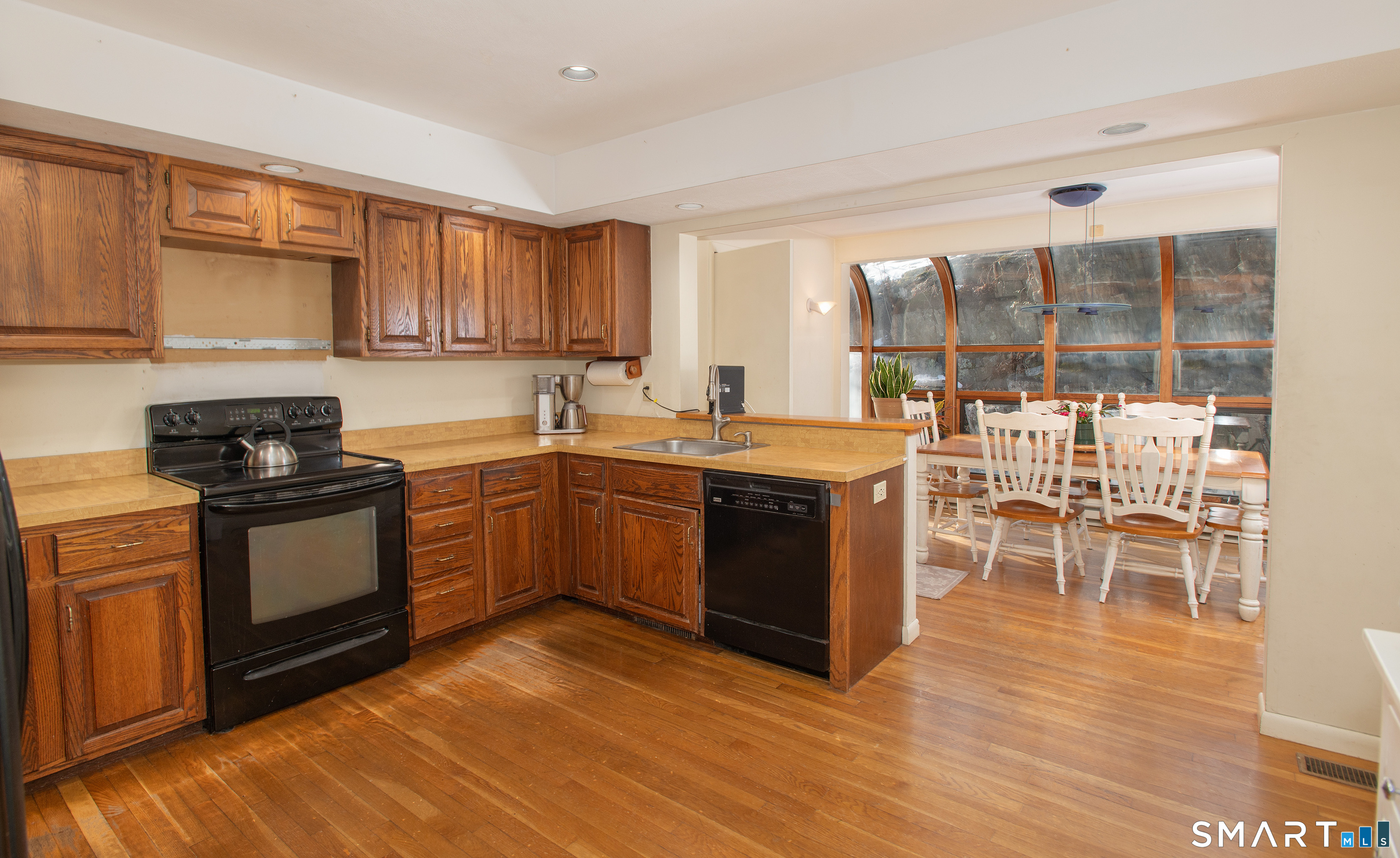 23 Trails End Lane Ridgefield, CT 06877 - Photo 10 of 35