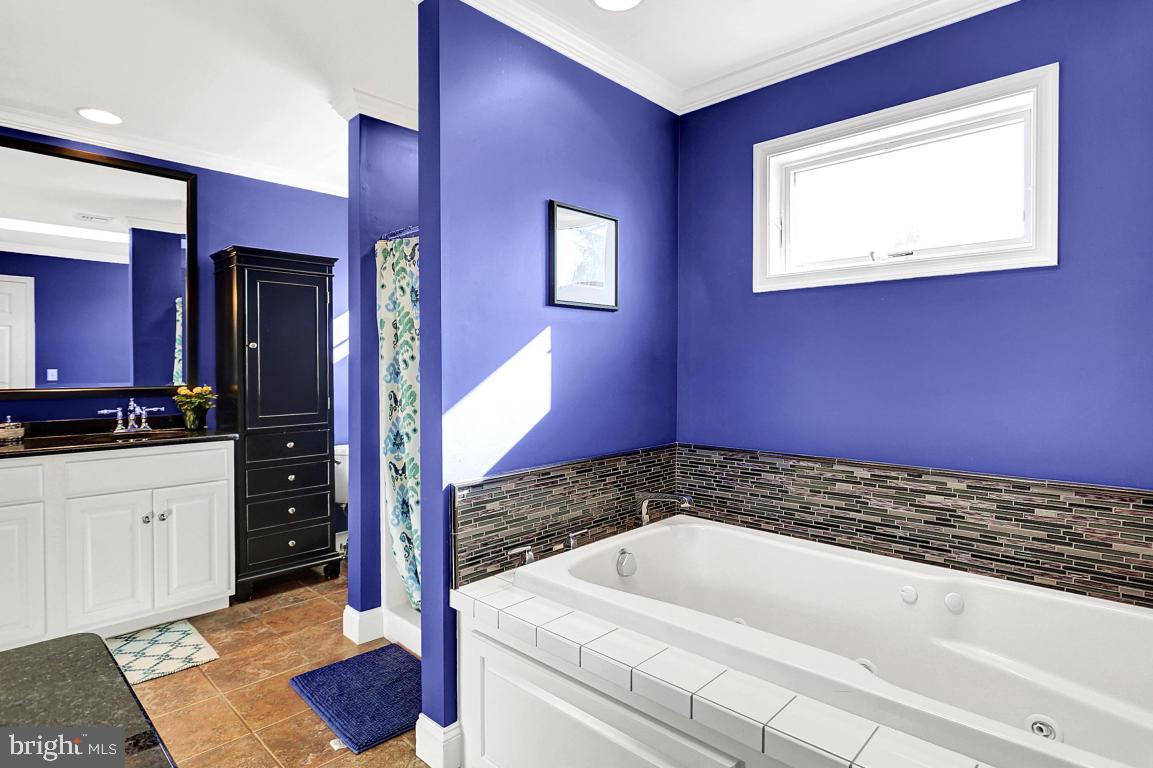 533 Koser Road Lititz, PA 17543 - Photo 14 of 30