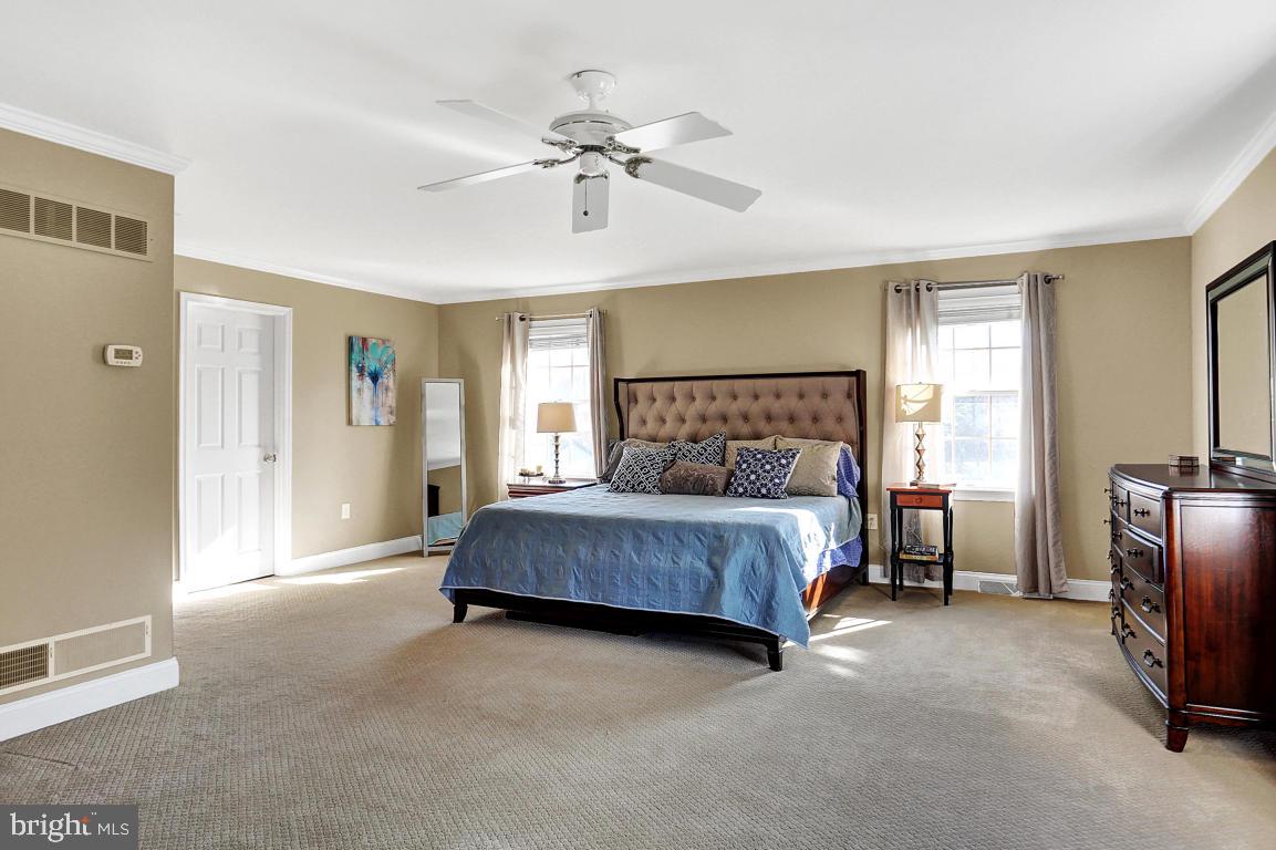 533 Koser Road Lititz, PA 17543 - Photo 17 of 30
