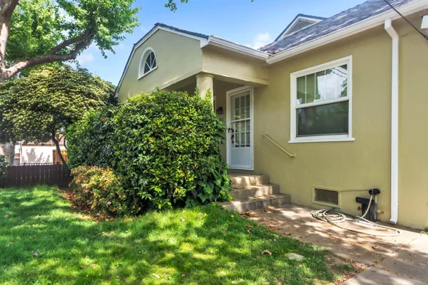 $450,000 | 803 51st Street, Sacramento, CA 95819