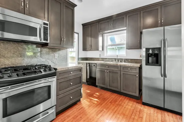 $450,000 | 803 51st Street, Sacramento, CA 95819