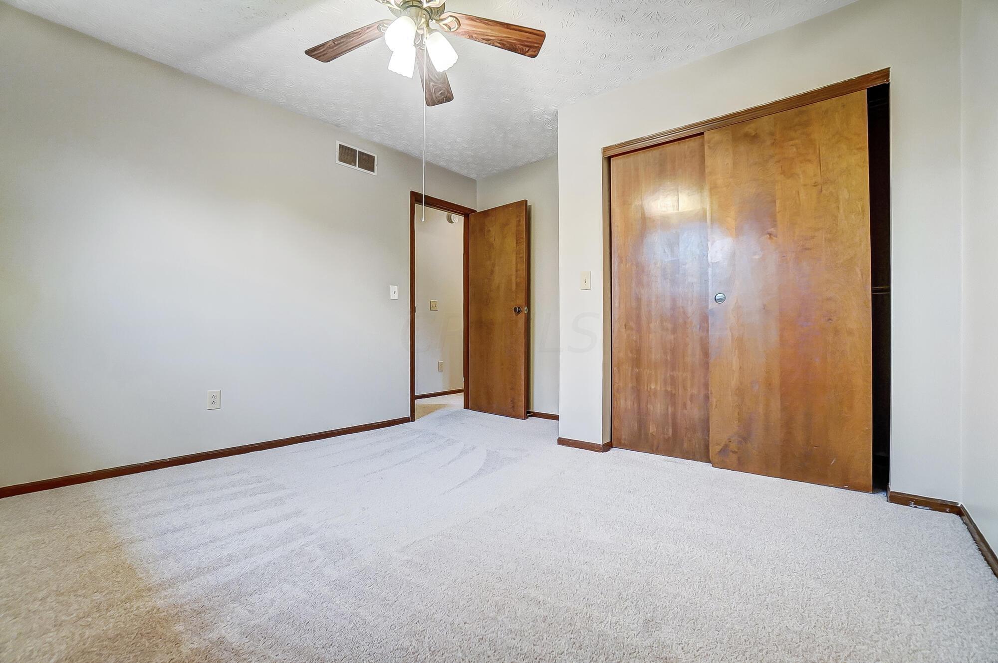 91 Lawrence Road Westerville, OH 43081 - Photo 25 of 50 029