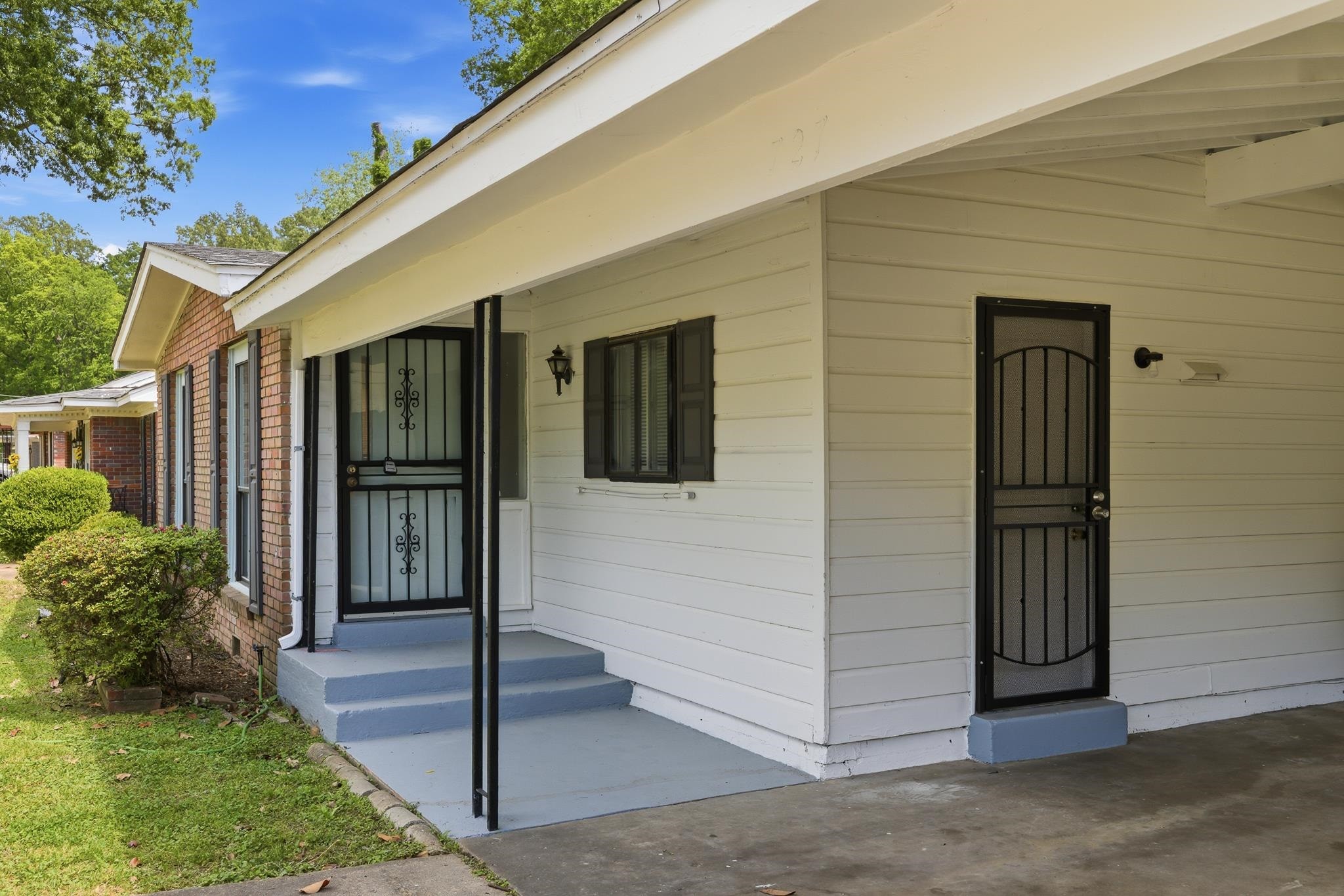 727 Crescent Road Memphis, TN 38116 - Photo 4 of 27 Gallery Image 4