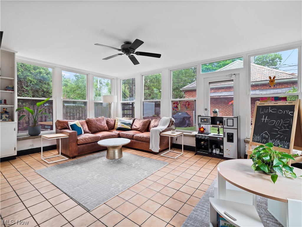 16729 Fernway Road Cleveland, OH 44120 - Photo 12 of 35 Gallery Image 12