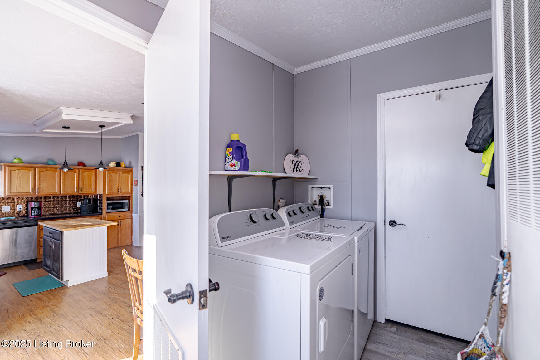 113 Persell Road Bedford, KY 40006 - Photo 17 of 37 Laundry Room