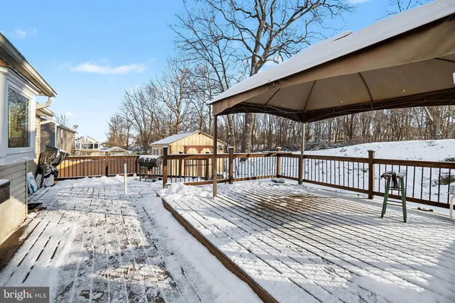 a view of a roof deck