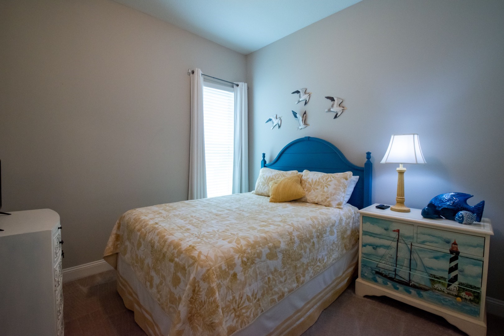 255 Julep Street Yulee, FL 32097 - Photo 12 of 26 Guest Room