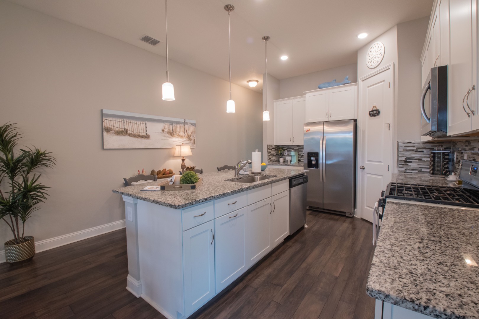 255 Julep Street Yulee, FL 32097 - Photo 7 of 26 Large Kitchen Island
