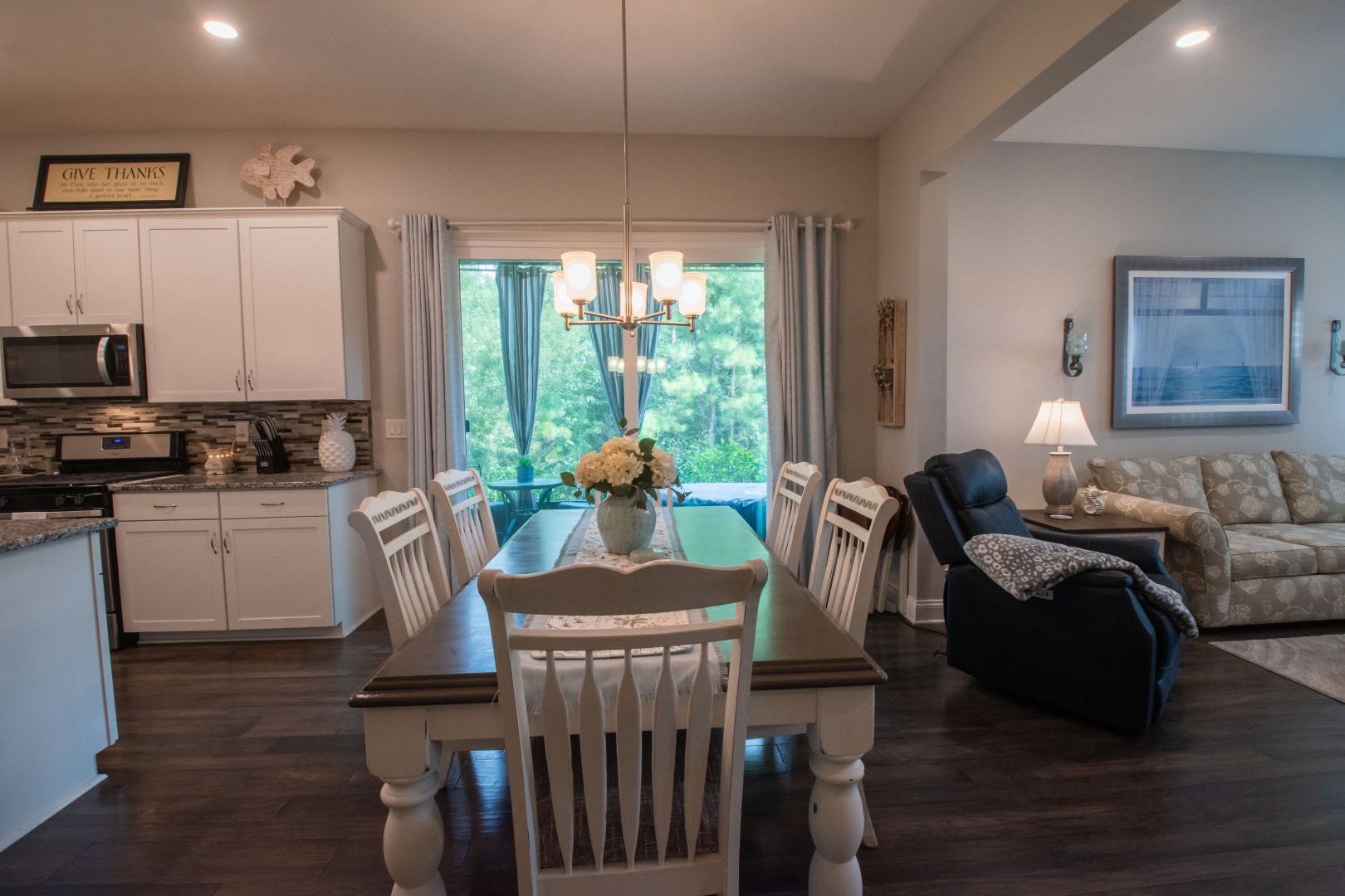 255 Julep Street Yulee, FL 32097 - Photo 9 of 26 Dining Room