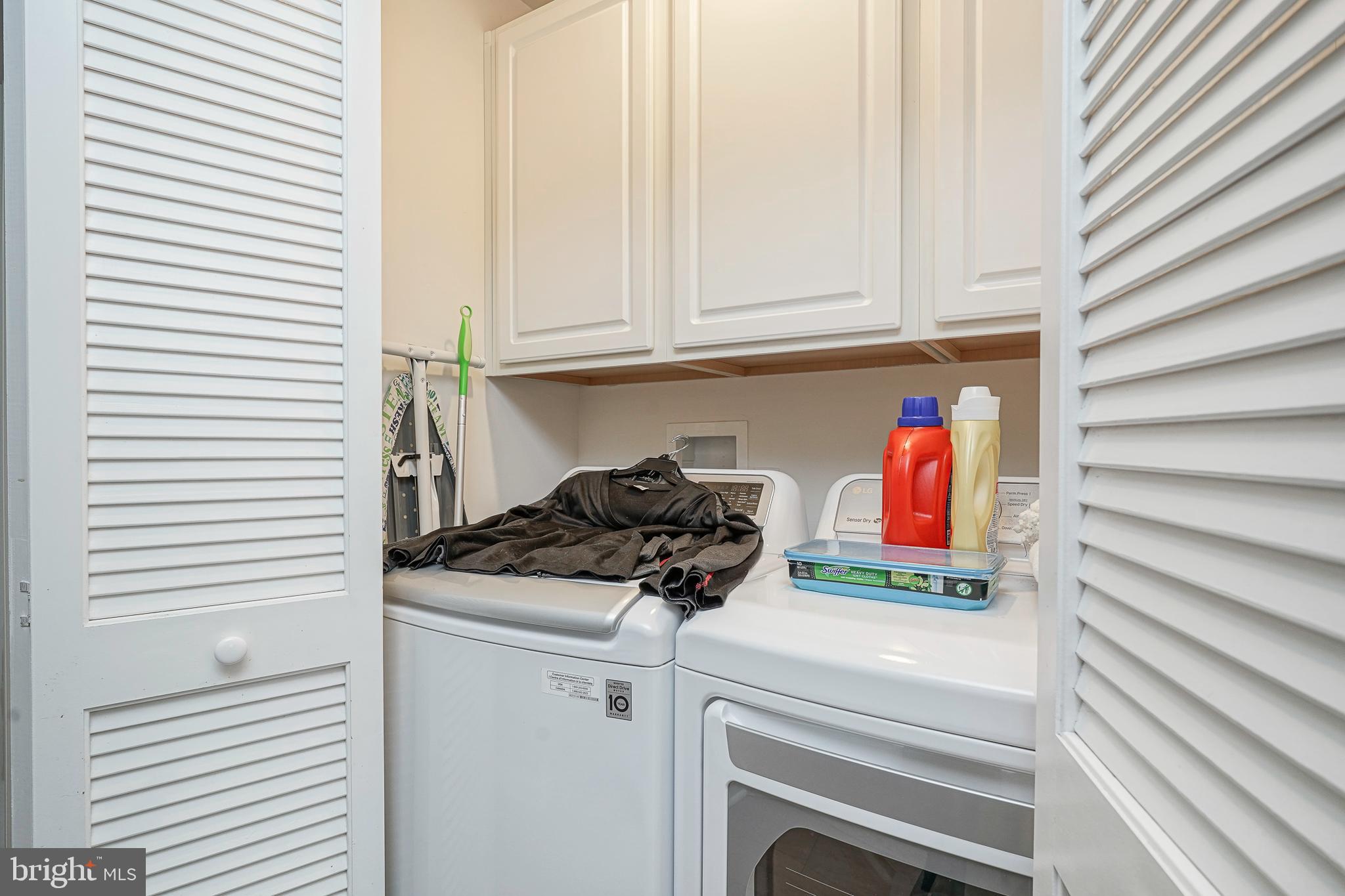 1056 Prime Place Sewell, NJ 08080 - Photo 34 of 41 a utility room with dryer and washer