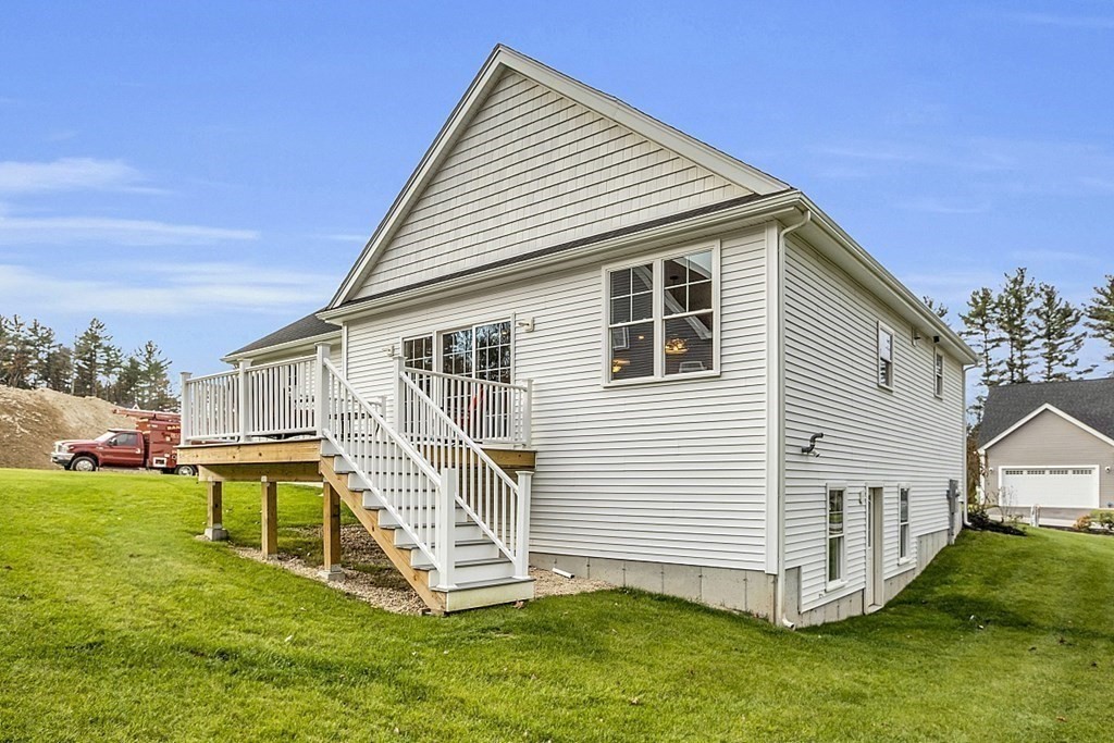 9 Shoemaker Lane, Unit 4 Upton, MA 01568 - Photo 28 of 30 Gallery Image 28
