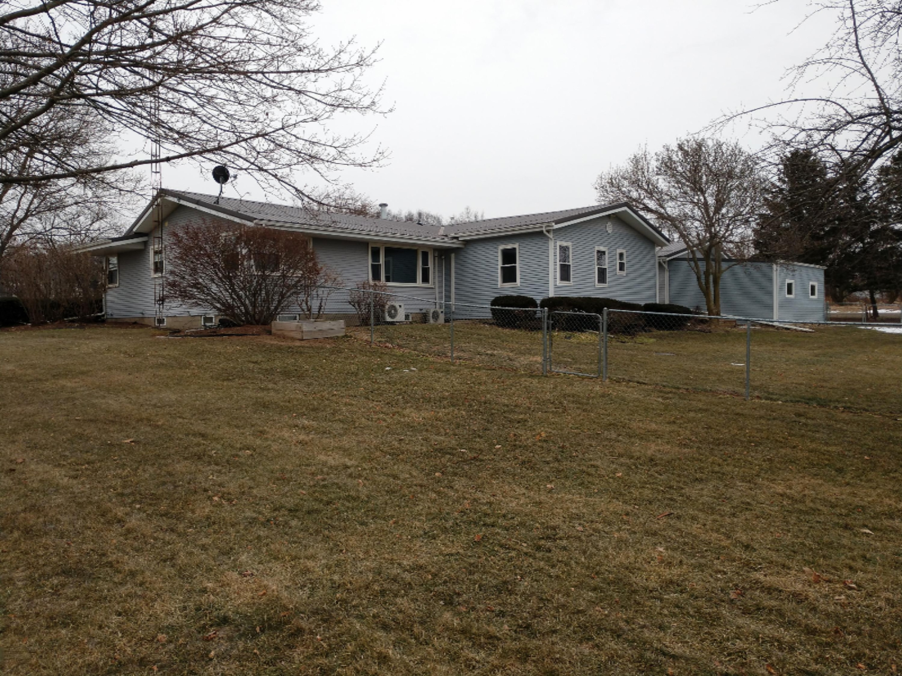 11000 Rainey Road Litchfield, MI 49252 - Photo 2 of 38 Back