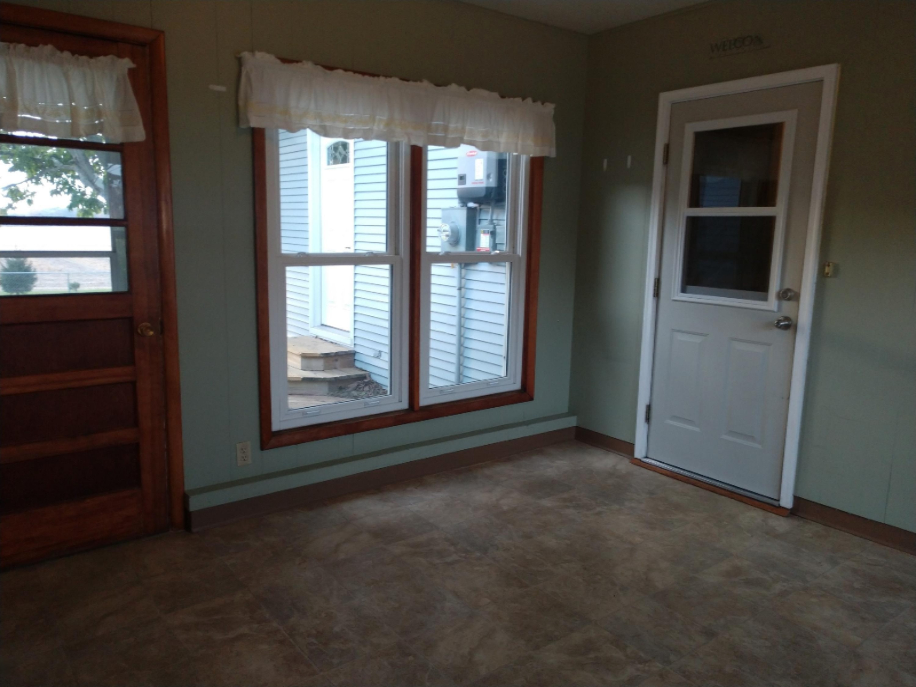 11000 Rainey Road Litchfield, MI 49252 - Photo 34 of 38 Mud Room