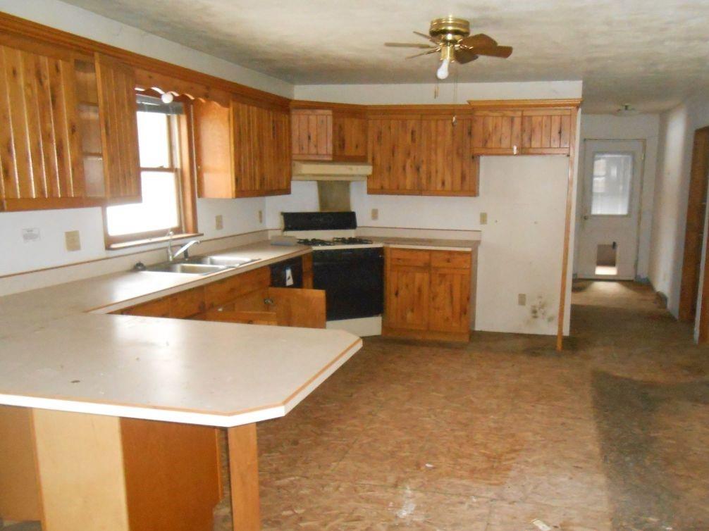 249 Phelps Road Utica, PA 16362 - Photo 4 of 12