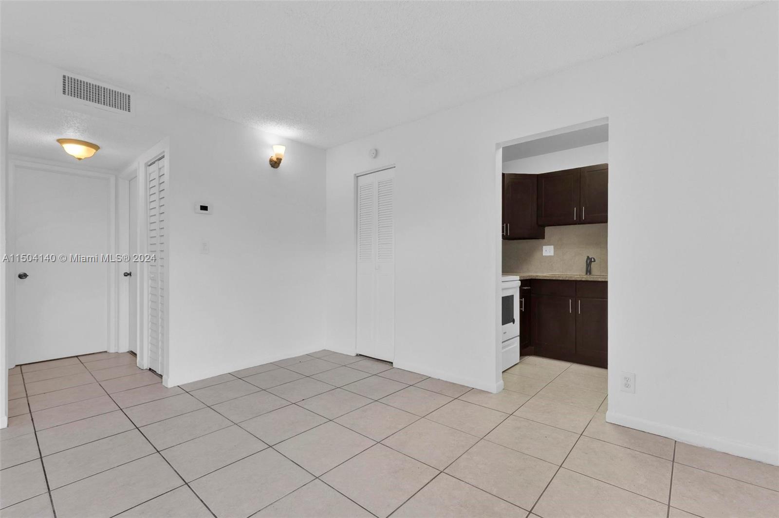 241 Southeast 9th Avenue, Unit 208 Pompano Beach, FL 33060 - Photo 6 of 42 Gallery Image 6