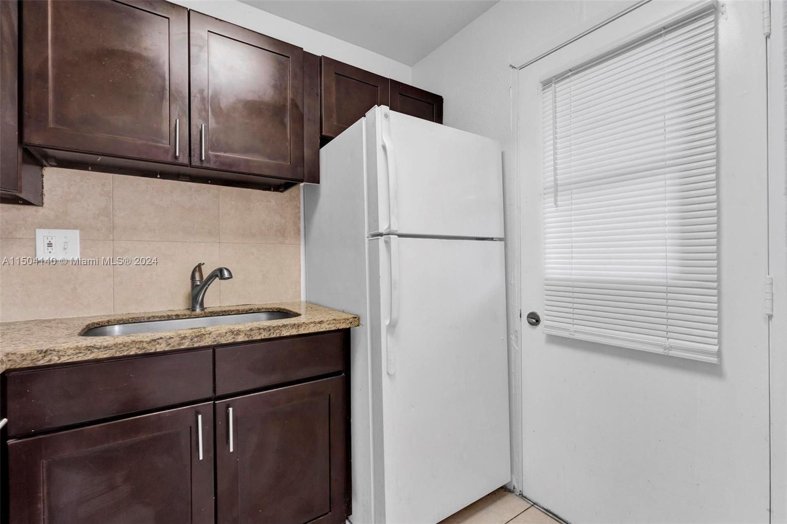241 Southeast 9th Avenue, Unit 208 Pompano Beach, FL 33060 - Photo 9 of 42 Gallery Image 9