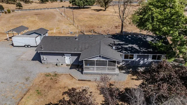 a view of a lake with houses
