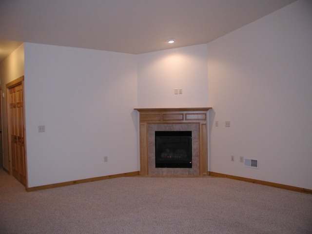 314 Christopher Street, Unit 1 Eagle River, WI 54521 - Photo 3 of 8 Gallery Image 3