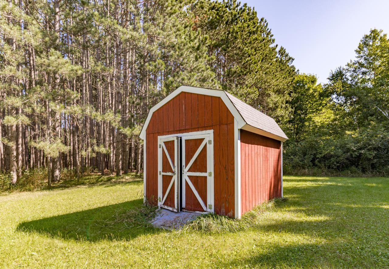 56 Helberg Road Esko, MN 55733 - Photo 46 of 46 Gallery Image 46