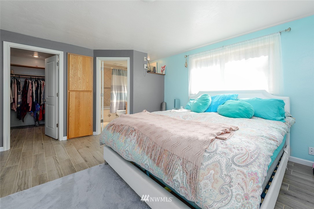 133 Hansen Road Port Angeles, WA 98363 - Photo 14 of 27