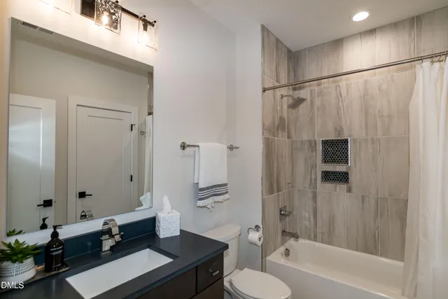 $2,625,000 | 7644 Falls Creek Lane, Raleigh, NC 27614