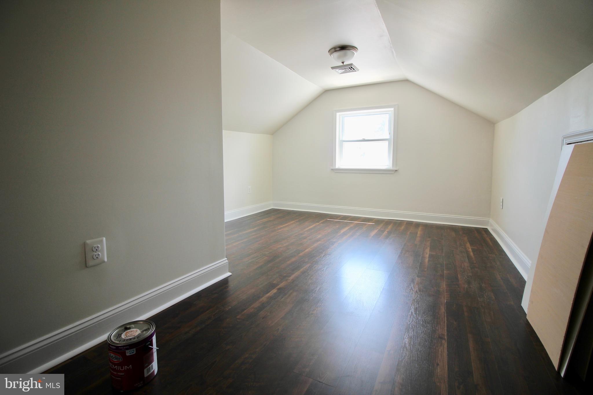 1108 Bloomdale Road Philadelphia, PA 19115 - Photo 23 of 29 Bedroom 2-Upstairs
