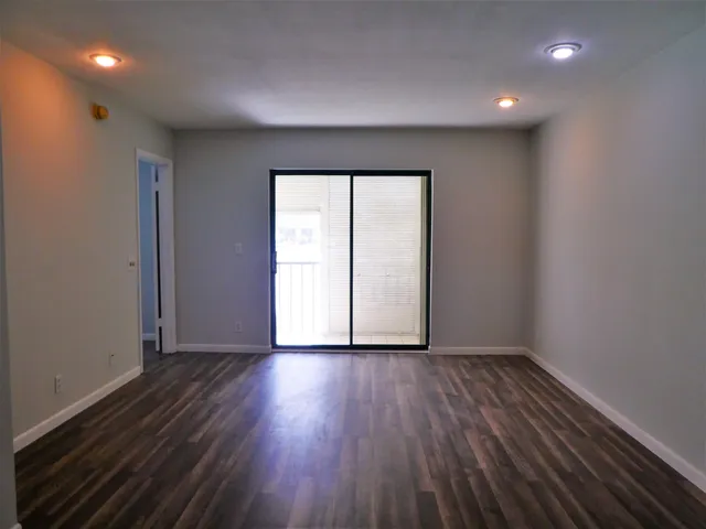 $1,800 | 7094 Golf Colony Court, Unit 203, Lake Worth, FL 33467