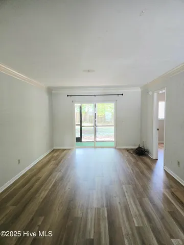 $1,025 | 4437 Holly Tree Road, Wilmington, NC 28412