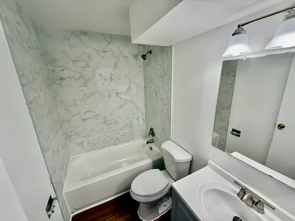 $2,750 | 135 Julie Road, Unit 135, Bolingbrook, IL 60440